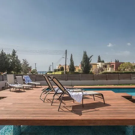 Cyprus In The Sun Homestay *